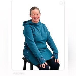 Youer Fleece Dress | NWT